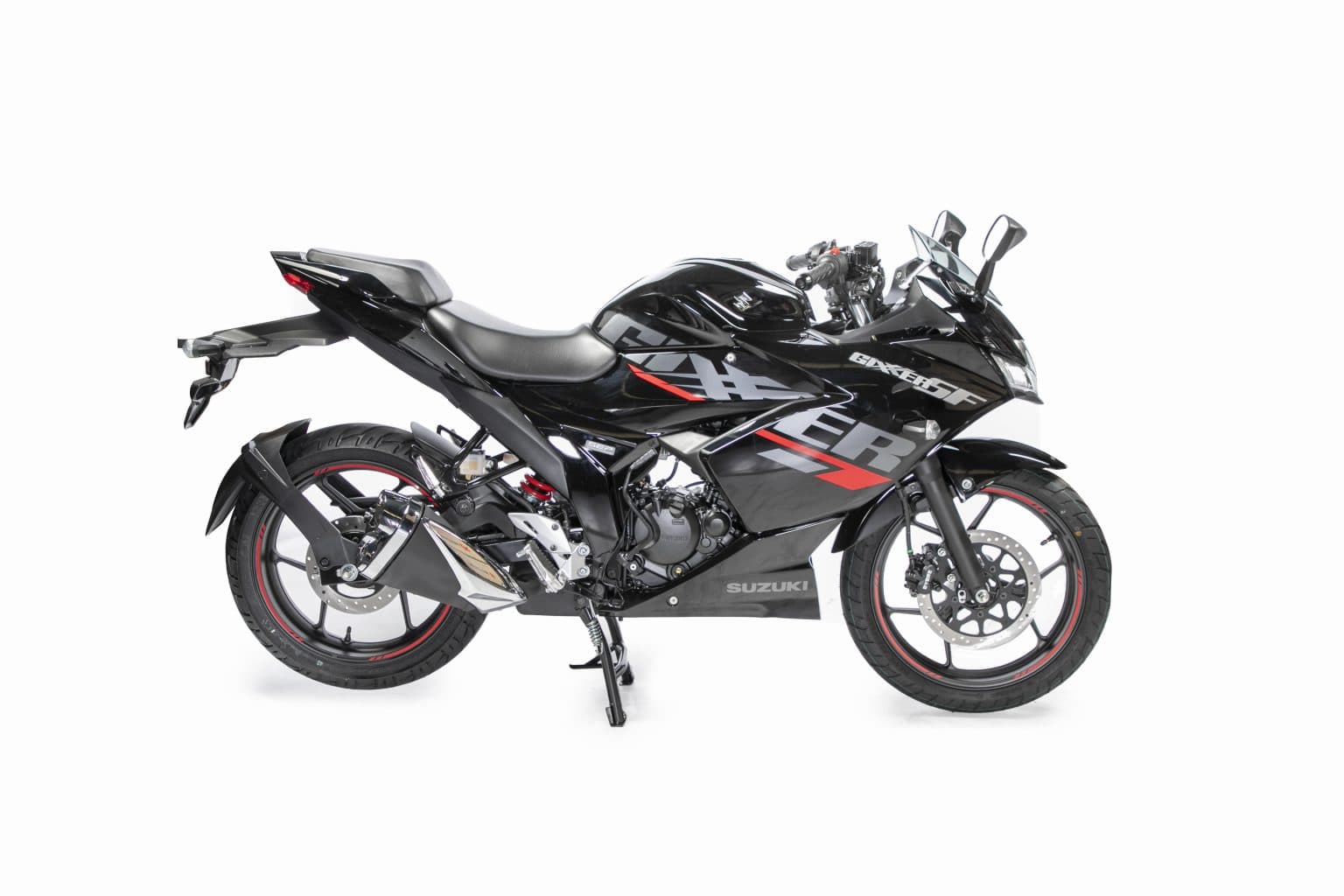 SUZUKI GSX150FDFM5 FARING