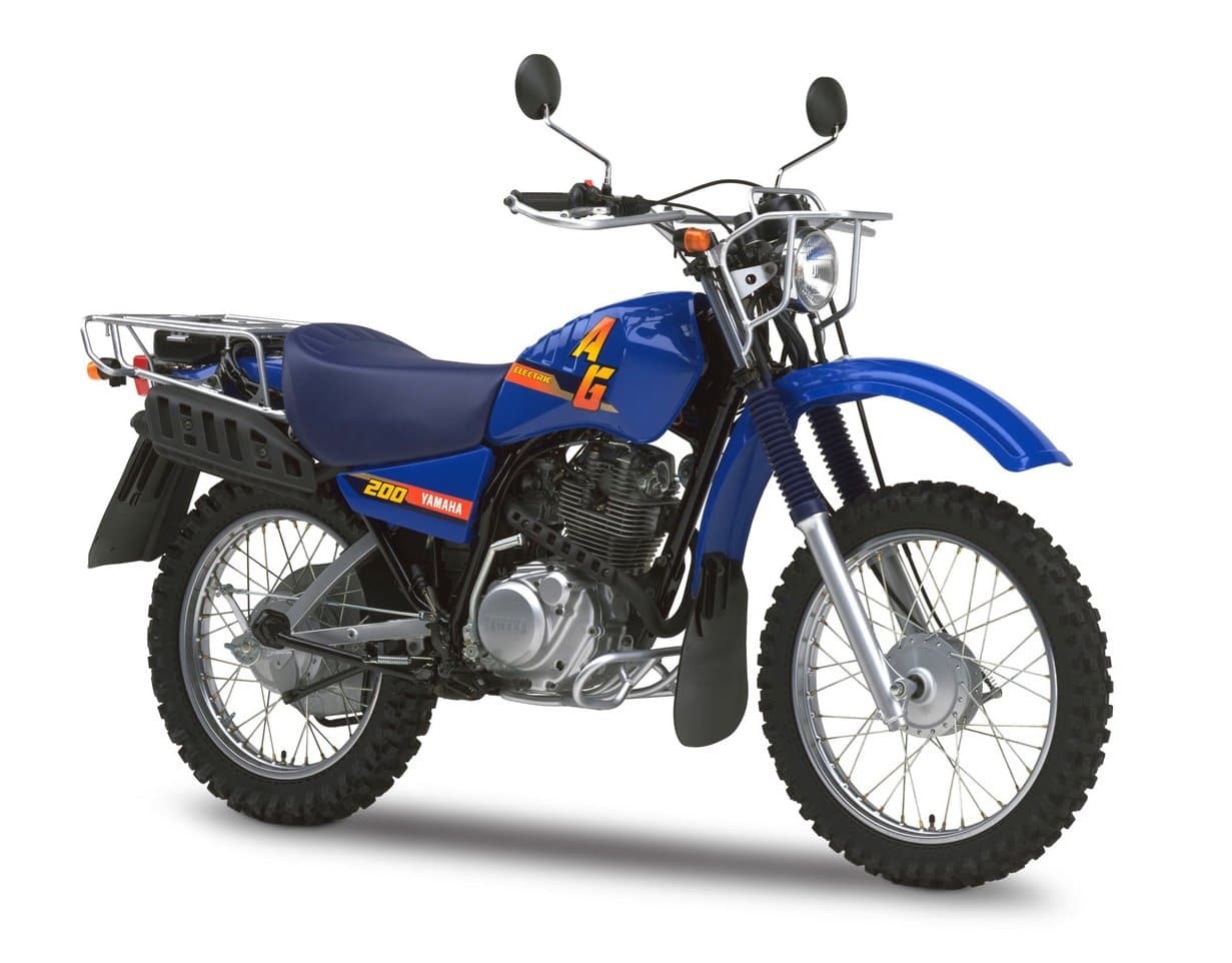 YAMAHA AG200 26YM