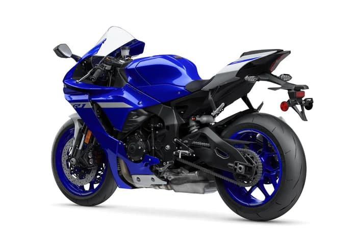 YAMAHA R1